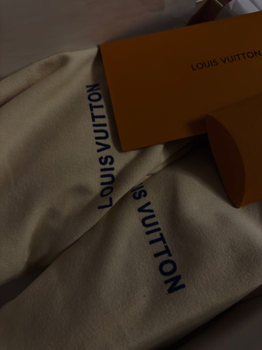 Кроссовки Louis Vuitton