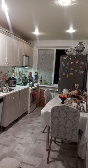 4ком.кв.р/н пр. Абая. Продам