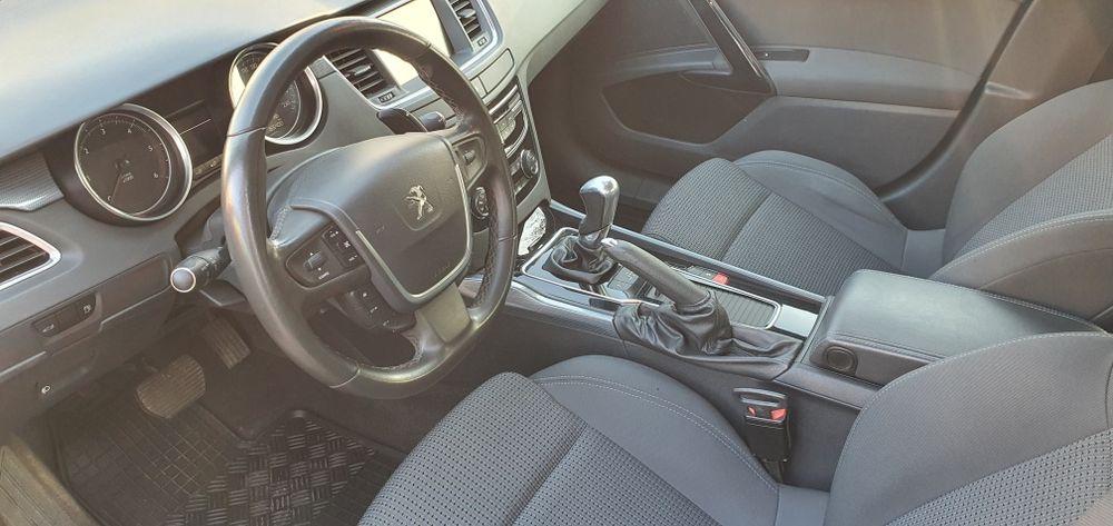 Dezmembrez Peugeot 508