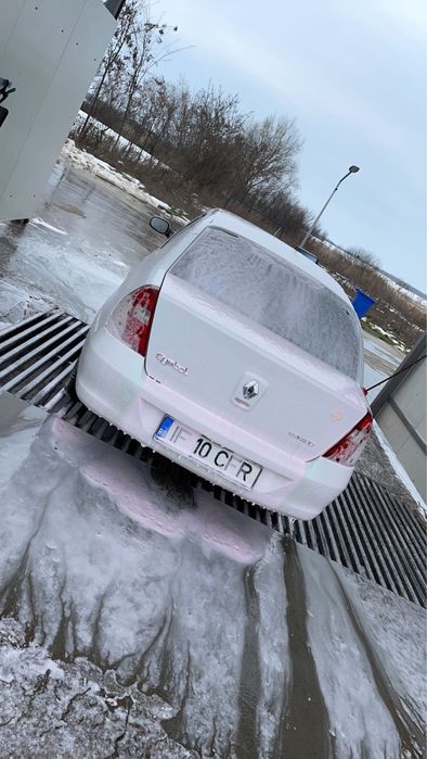 Renault symbol 2007 , GPL