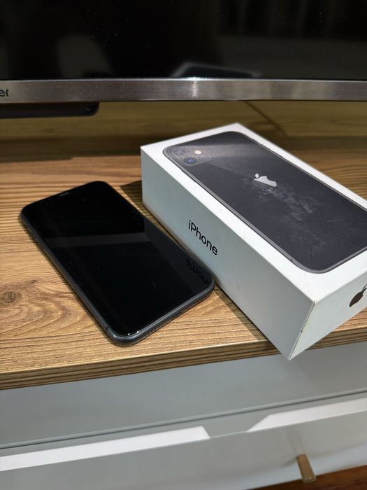 iPhone 11 с памятью в 128GB