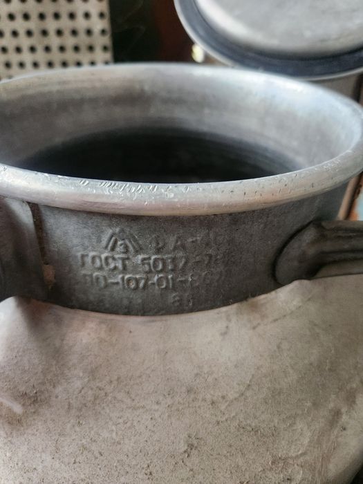 Продам Бочки канистры