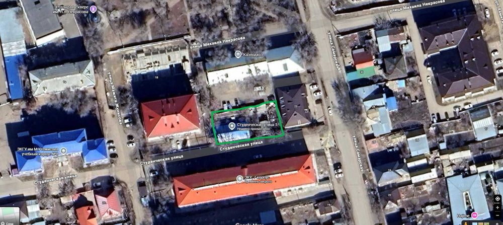 Продам дом с земельным участком