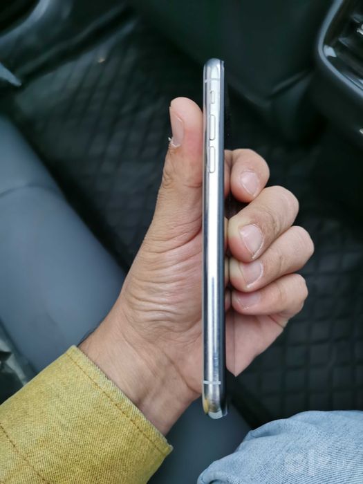 iPhone X 64 GB epple