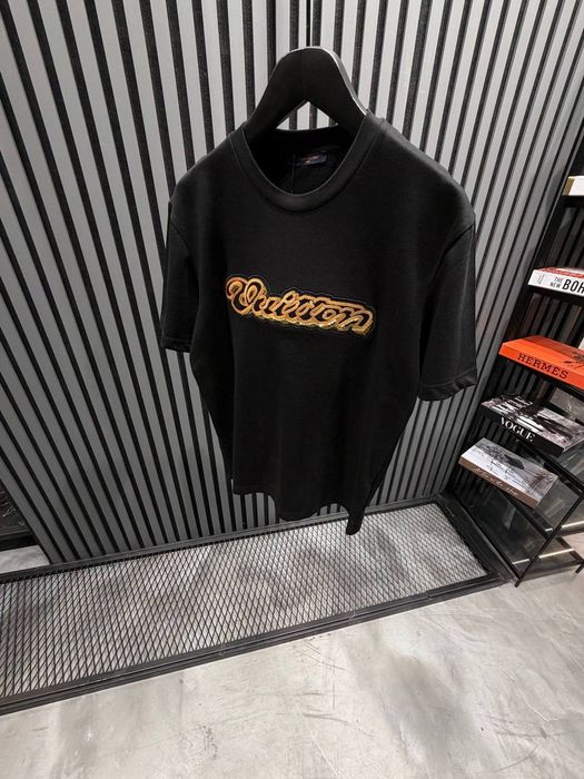 Мъжки тениски различни модели