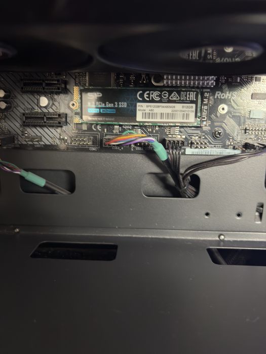 Геймърски компютър i5-12400F / RX 6600 / 16GB RAM | без SSD