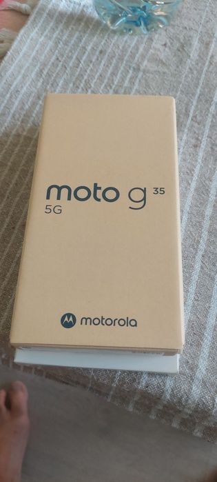 Мобилен телефон Моторола G35 5G