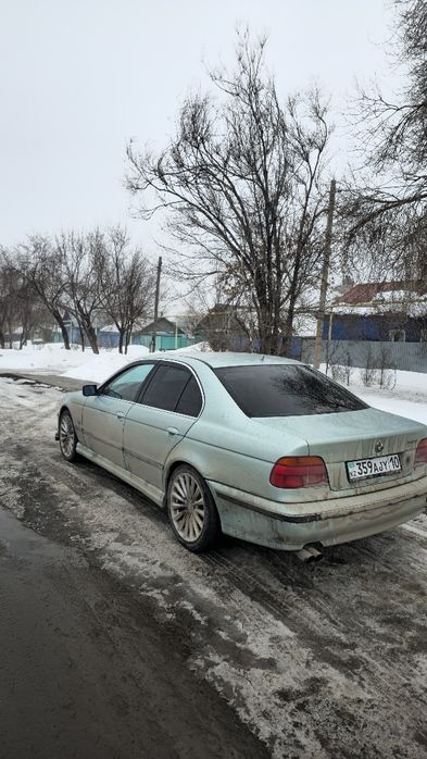 Продам бмв е39 1996 года