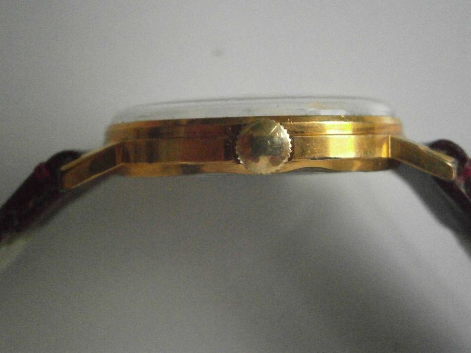 WOSTOK cal. 2605, 17 jewels, Au 10, USSR – малки секунди + дата! ТОП!