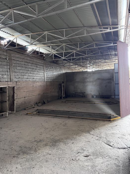 Сдается в аренду крытый ангар.