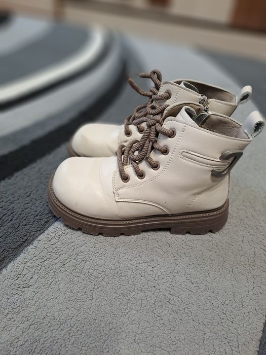 Обувь для девочек.