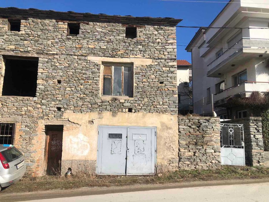 Продава се Къща в Пловдив, Център - 140 кв.м за 608 €/кв.м - Снимка #1