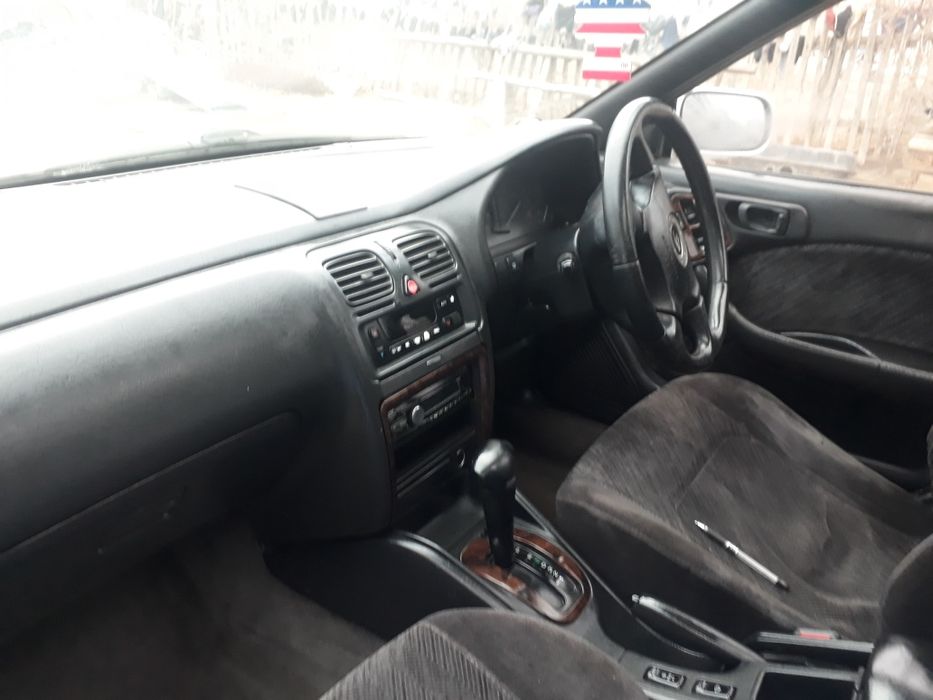 Субару легаси 95г