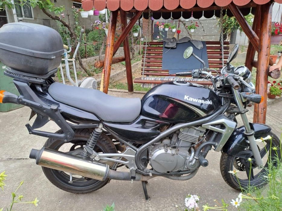 Motocicleta kawaasaki de 500