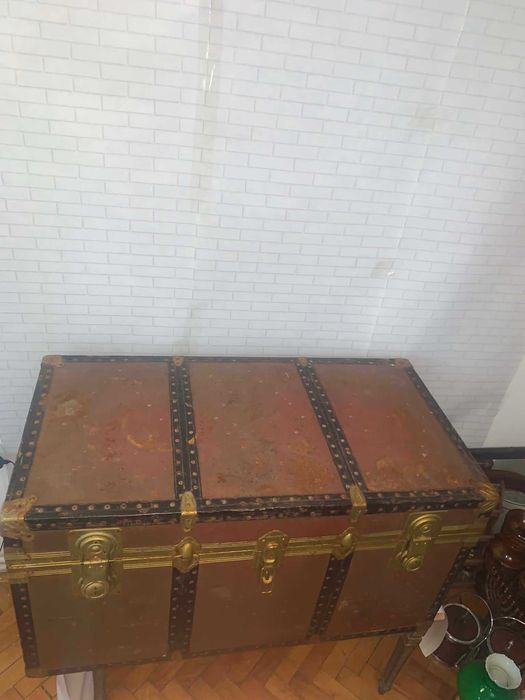 Cufar de voiaj vintage