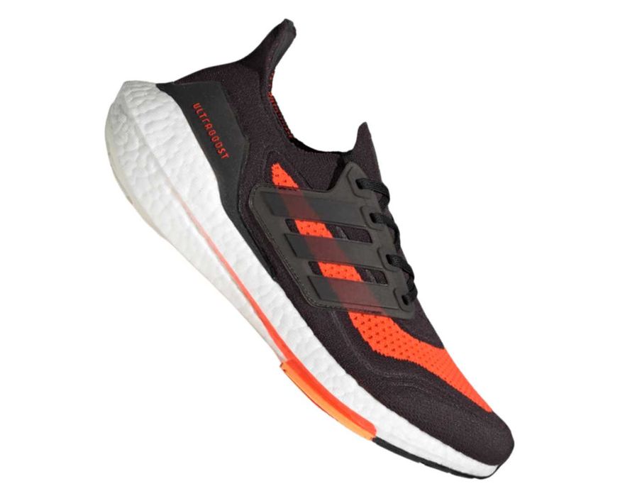 Оригинални мъжки обувки  ADIDAS ULTRABOOST 21 размер  EU42 -43 1/3