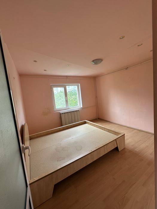 Apartament cu 2 camere confort 1 decomandat strada tineretului