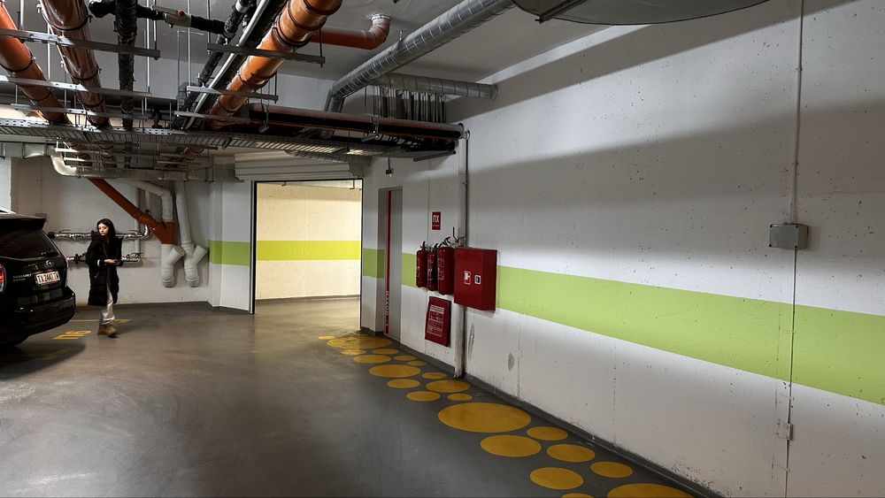 Дава се под наем Гараж / Паркомясто в Варна, Гранд Мол Варна - 26 кв.м за 153 € - Снимка #3