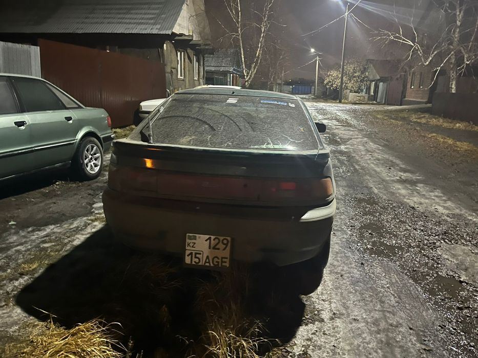 Продам мазду 323ф