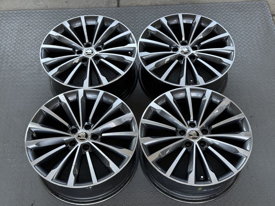 4бр. Отлични ОРИГИНАЛНИ 19” Джанти “TRINITY” 5х112 за -SKODA/VW/AUDI/SEAT/VAG- 8Jx19H2, ET44