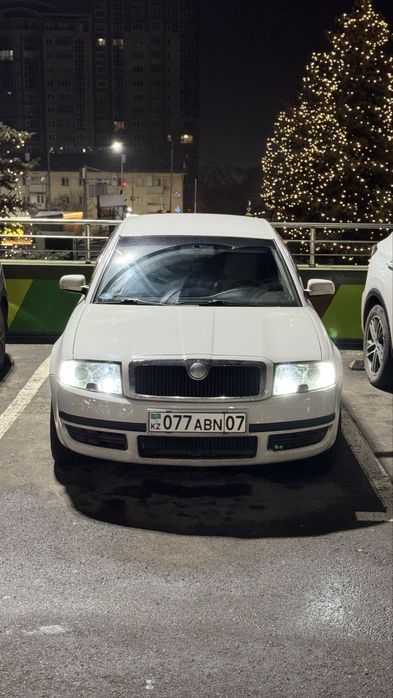 срочно Skoda superb 2006