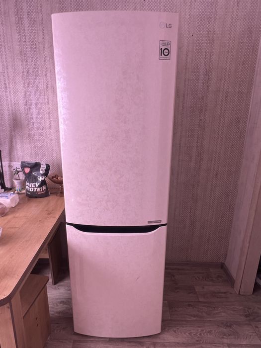 Продам холодильник LG GA-B429SECZ