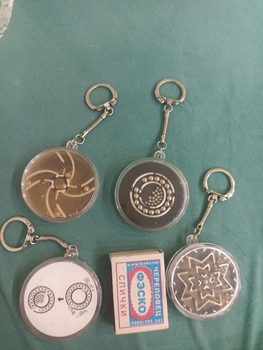 Статуэтки , значки Юг