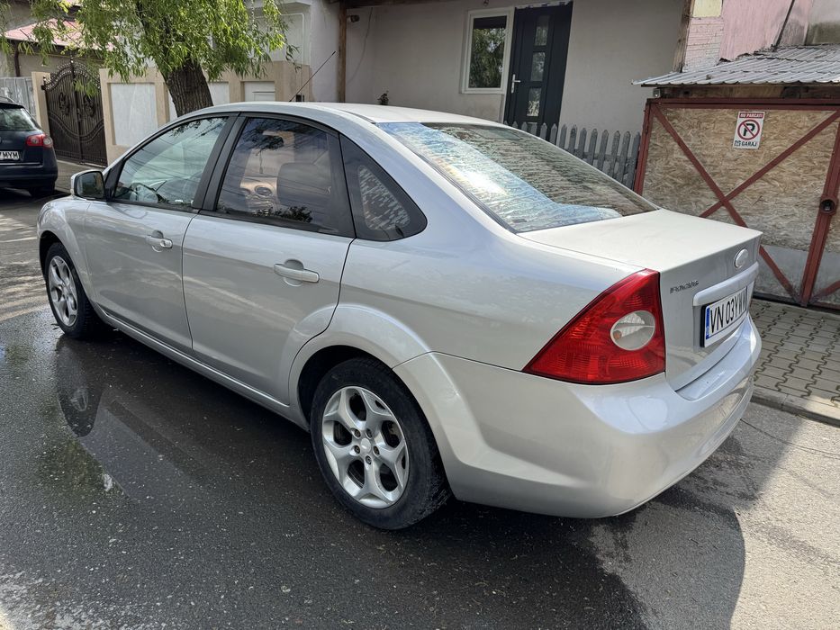 Ford Focus Titanium 1.6 benzina