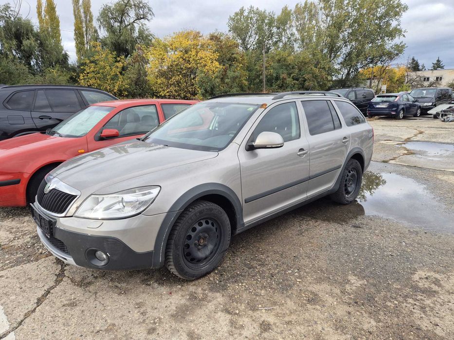 SKODA Octavia 2011 — imagine 2