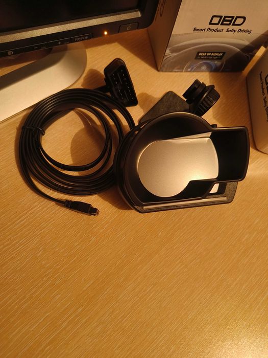 1г. ГАРАНЦИЯ A501 Car HUD OBD2 Километраж Бордови Компютър Турбо Уред Температура Масло Температура Обороти Диагностика Трип Компютър Дисплей OBD 2