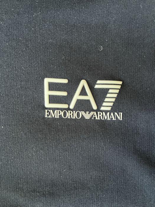 Худи Emporio Armani