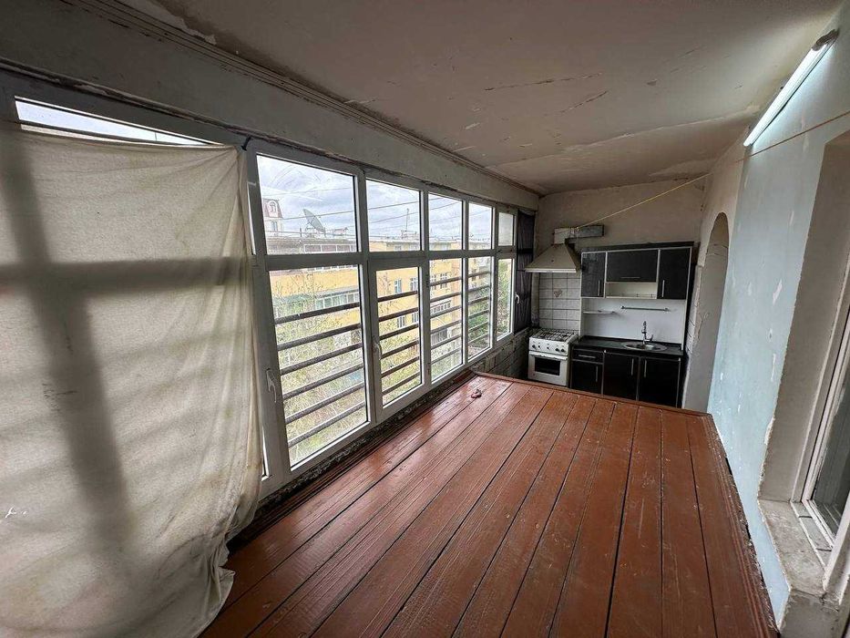 Продаётся 3х комн квартира на 4 этаже Ор-р Шарк 1 Базарчик