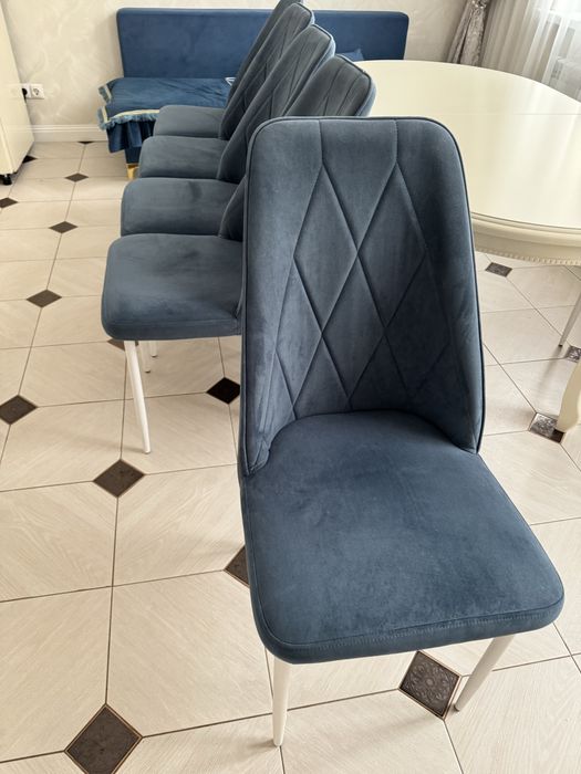 Срочно продам стулья России