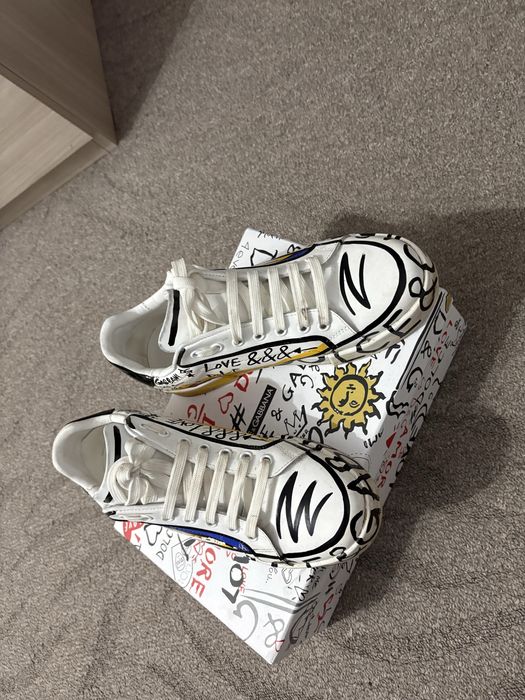 Adidasi  Dolce gabbana