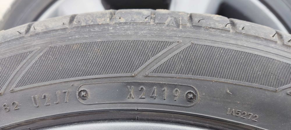 Dunlop 225/45/18