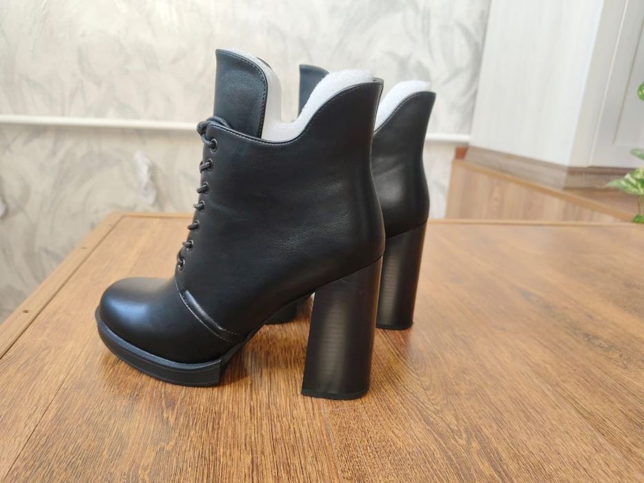 Ботильены на каблуке