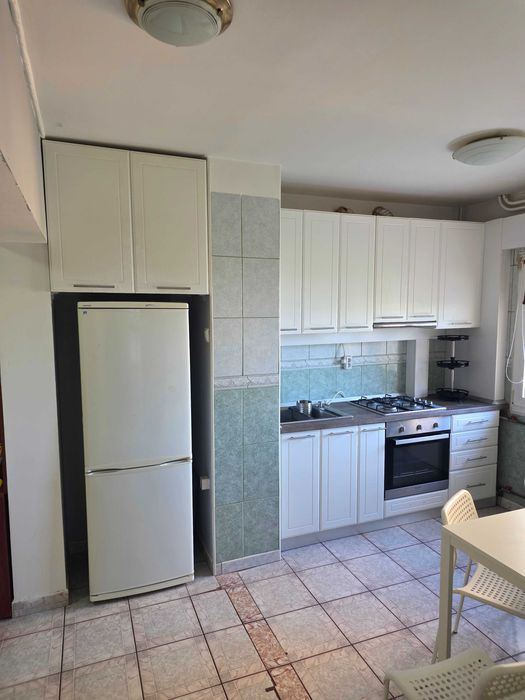 Apartament spre închiriere