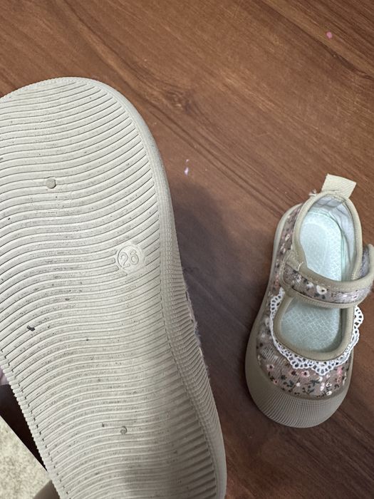 Детская обувь в садик