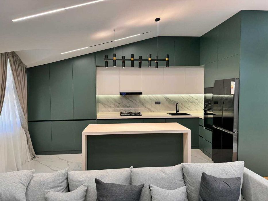 ЖК Акай Сити! Сдается новая 4-х комнатная квартира!