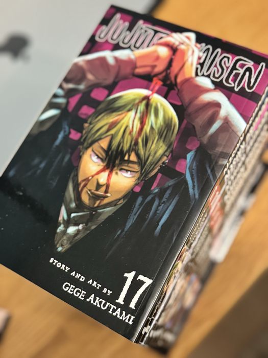 Manga JUJUTSU KAISEN diferite volume. Vand si separat.