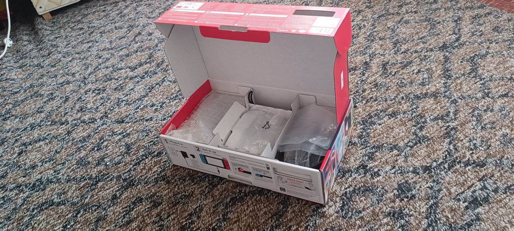 Nintendo switch. Full komplekt.