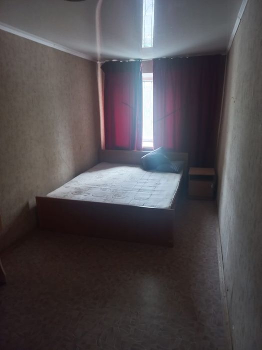 Прдам 3 х комнатную , Нуркена 9