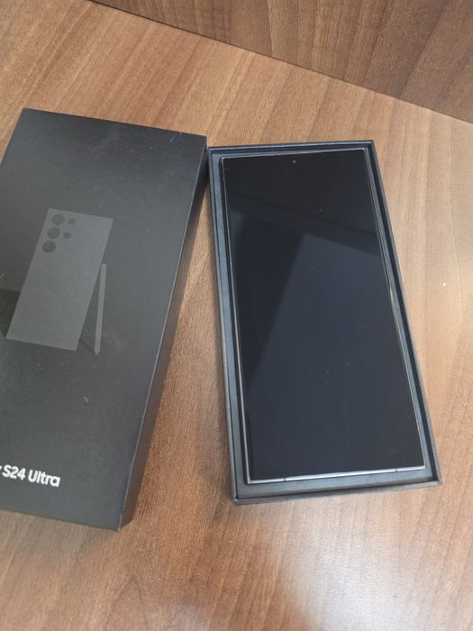 Samsung Galaxy S24 Ultra 5G – Black  512 G