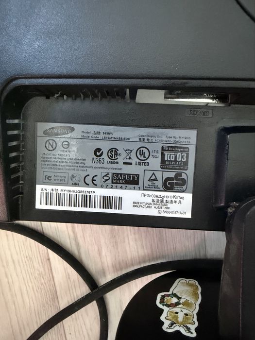 Продам монитор Samsung SyncMaster 943NW
