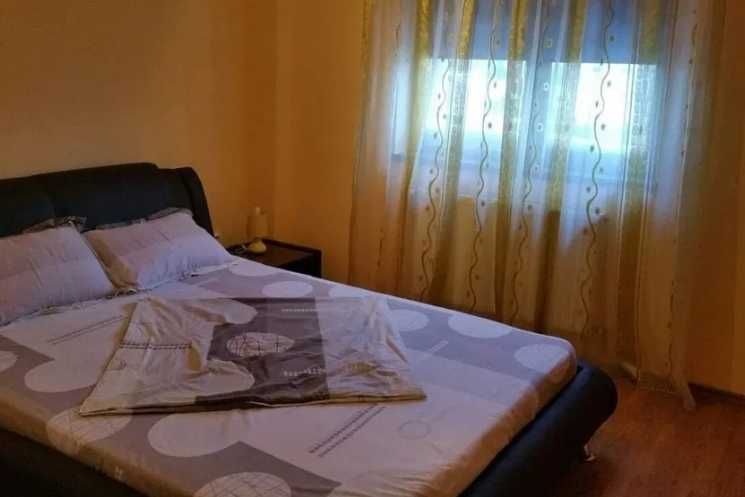 Дава се под наем Тристаен апартамент в Пловдив, Съдийски - 89 кв.м за 397.8 € - Снимка #2