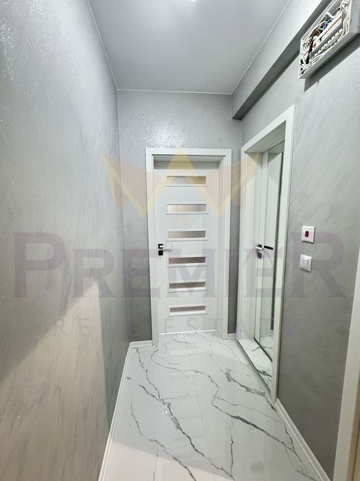 Продава се Двустаен апартамент в Варна, Бриз - 75 кв.м за 2334 €/кв.м - Снимка #5