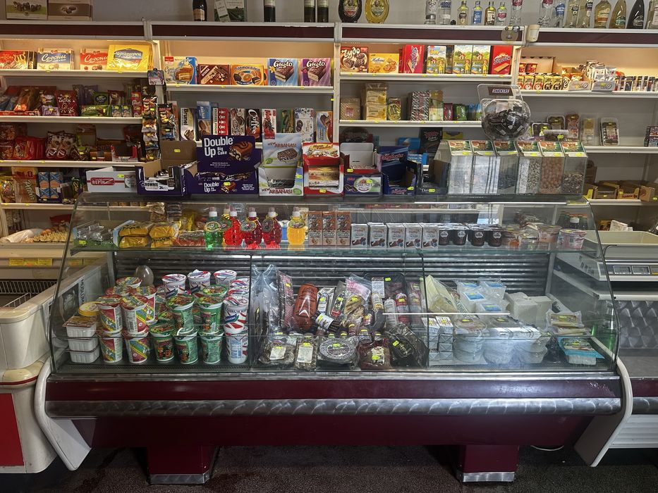 Хладилна витрина