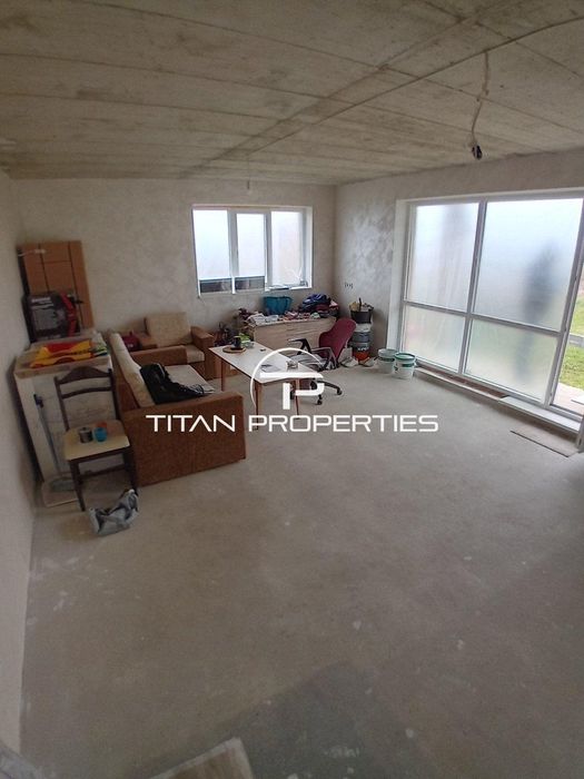 Двуетажна Къща, за продажба, кв. Сарафово