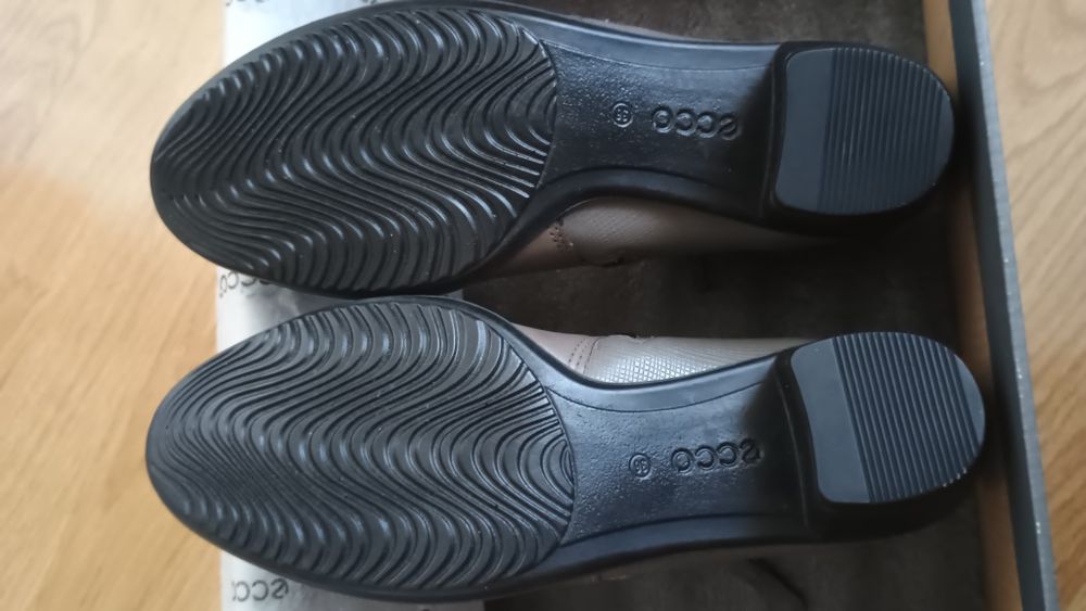 Botine noi dama Ecco.