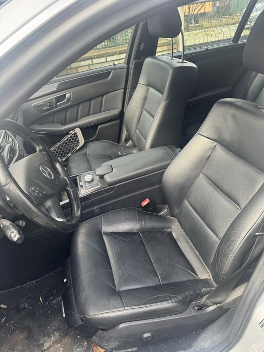 Mercedes E350 4 Matic 265 к.с На части